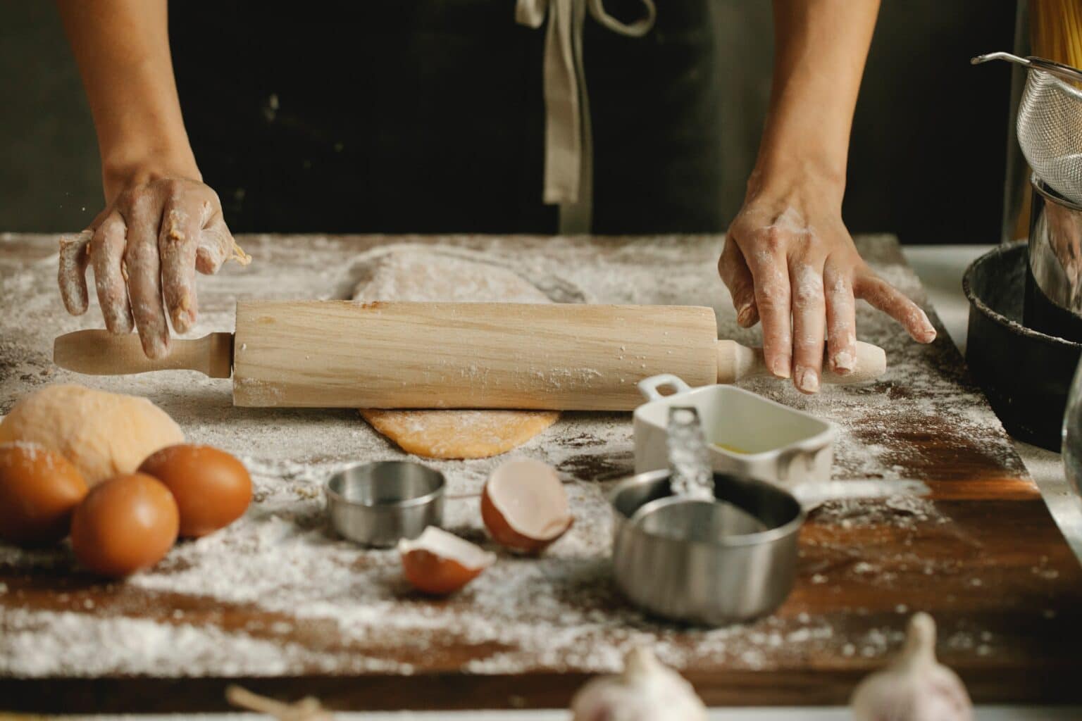 Homemaker Baking How to Be a Productive Homemaker: Daily Habits & Tips
